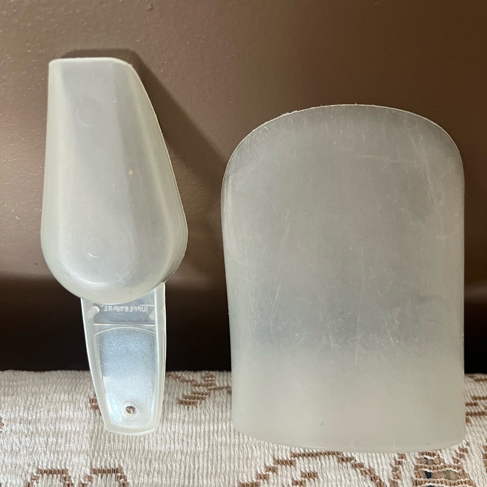 Vintage Tupperware Rocker Flour Kitchen Scoops Set Bundle 2 excellent condition - Picture 2 of 8